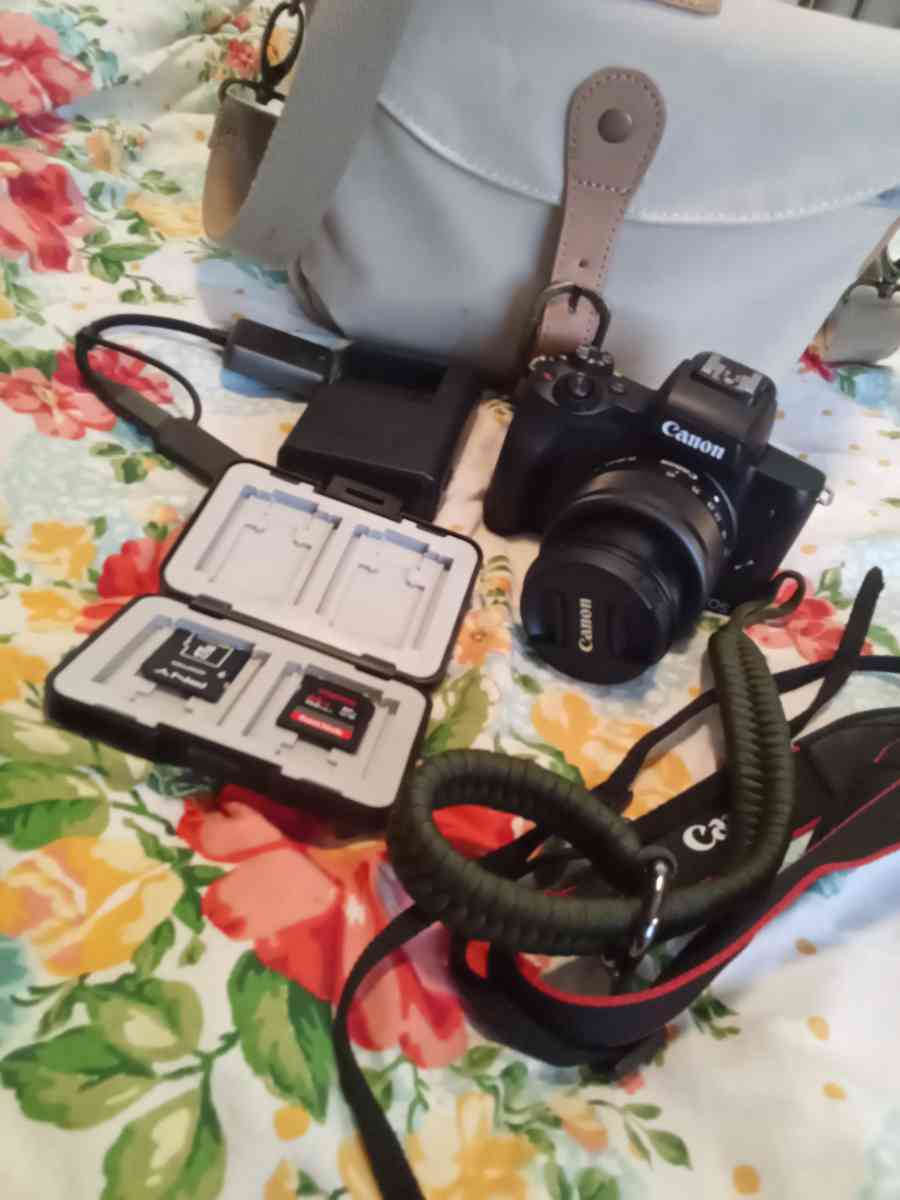 Canon EOS M50 Mark ii mirrorless 4k camera - Valdosta, Georgia - FleaMarketBay