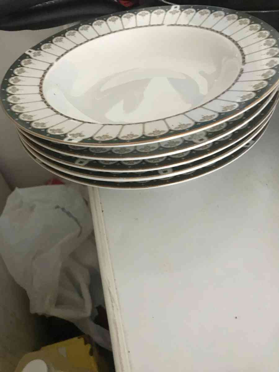 plates - Mc Lean, Virginia - FleaMarketBay