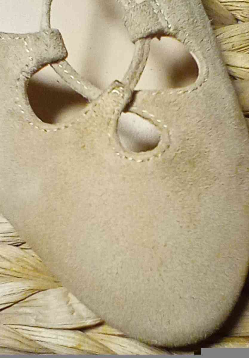 Womans Pointed Ballet flats - Dallas, Texas - FleaMarketBay