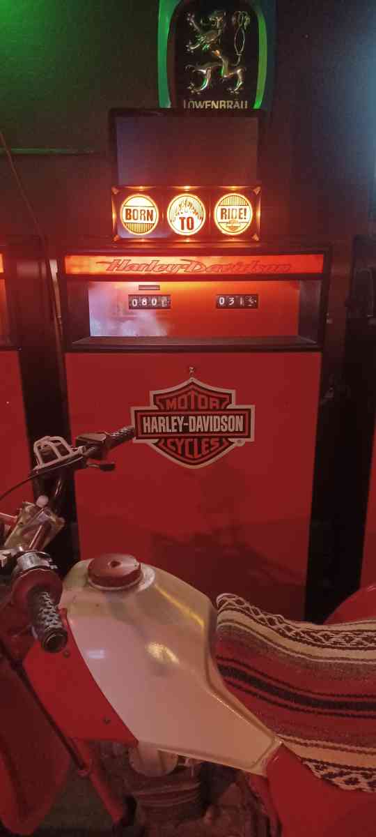 gas pump - Queen Creek, Arizona - FleaMarketBay