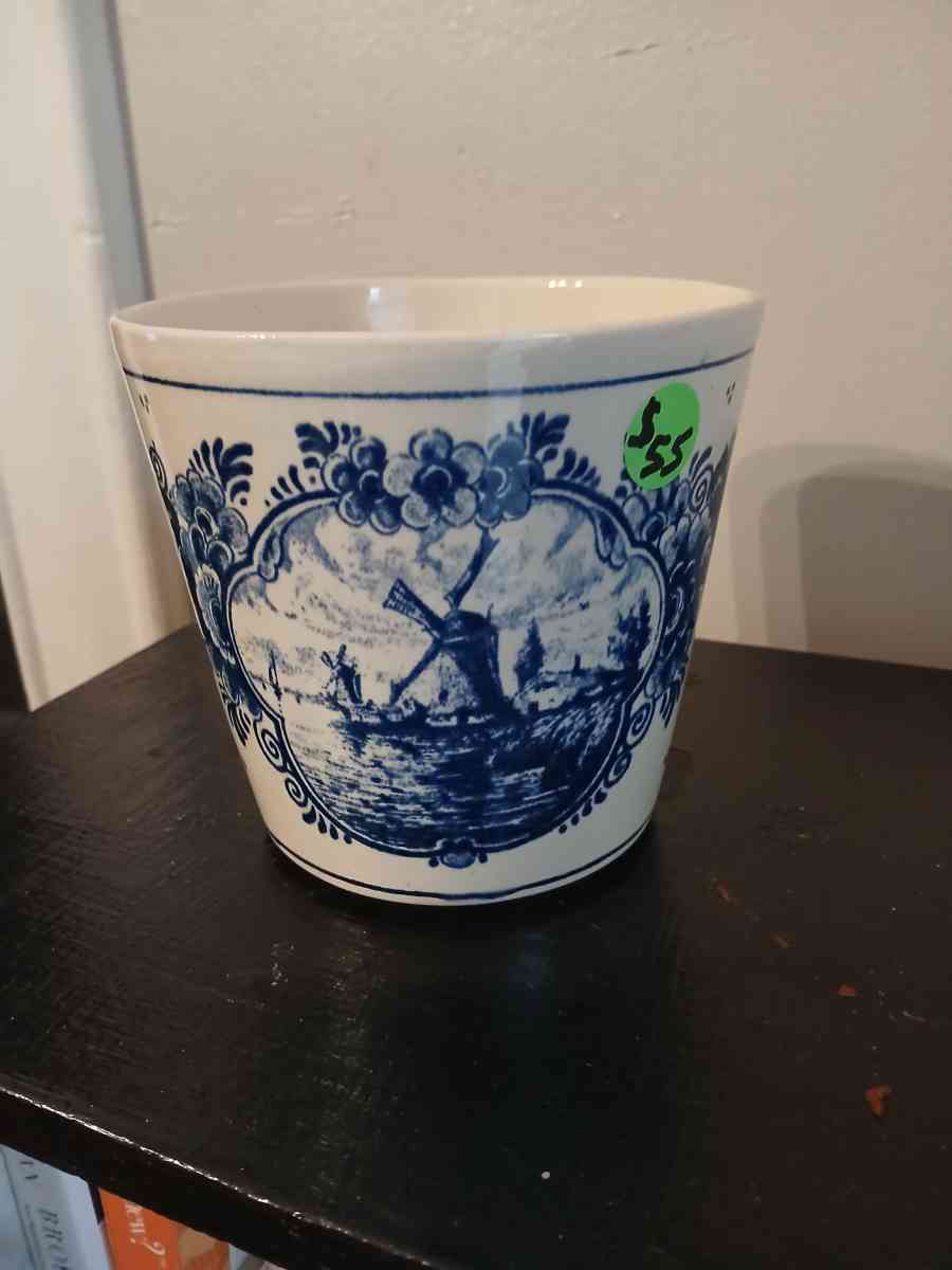 1950s Hand painted Delft blue windmill planter - Kalamazoo, Michigan - FleaMarketBay