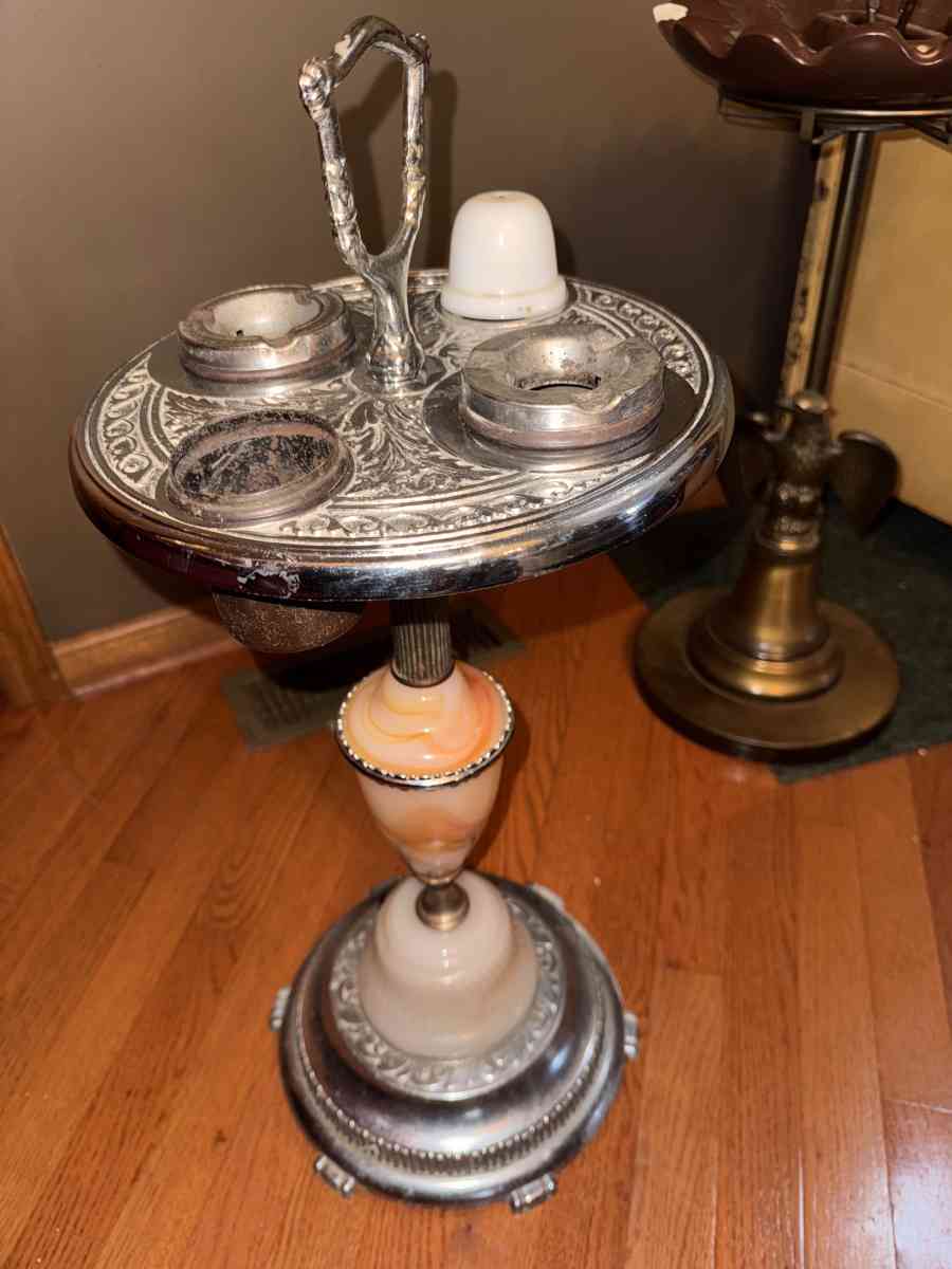 standup ashtray - Sikeston, Missouri