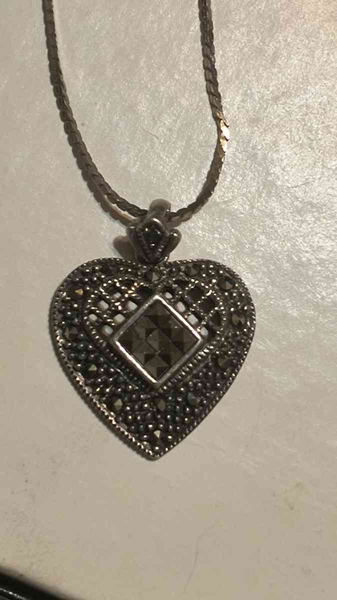 High quality British made sterling silver necklace - Greenville, Illinois