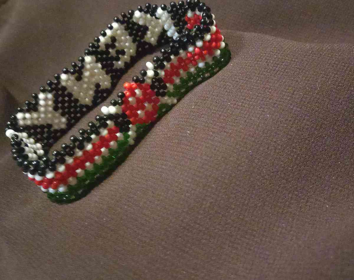 Kenya bracelet - Tacoma, Washington - FleaMarketBay