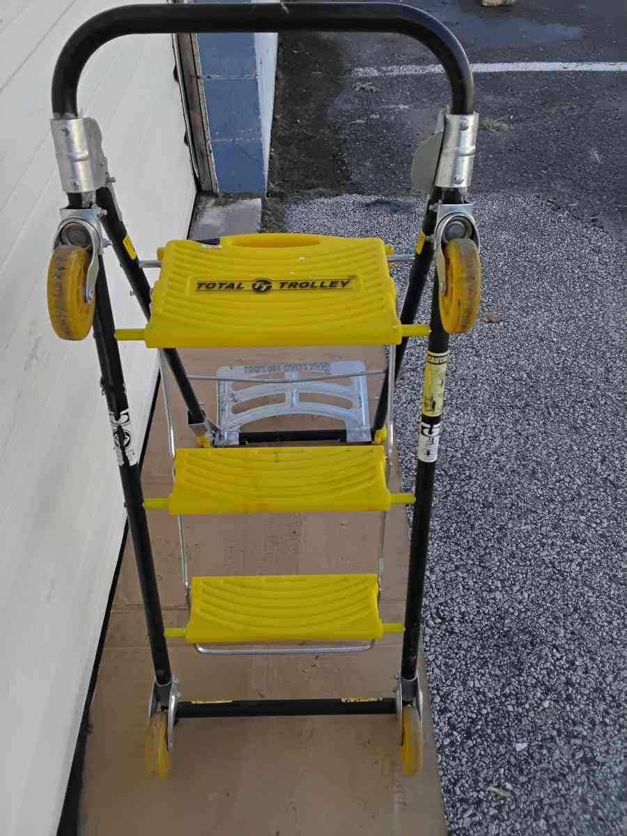 Nice Hand Truck and Step Ladder and Dolly Like New - Williamstown, New Jersey - FleaMarketBay
