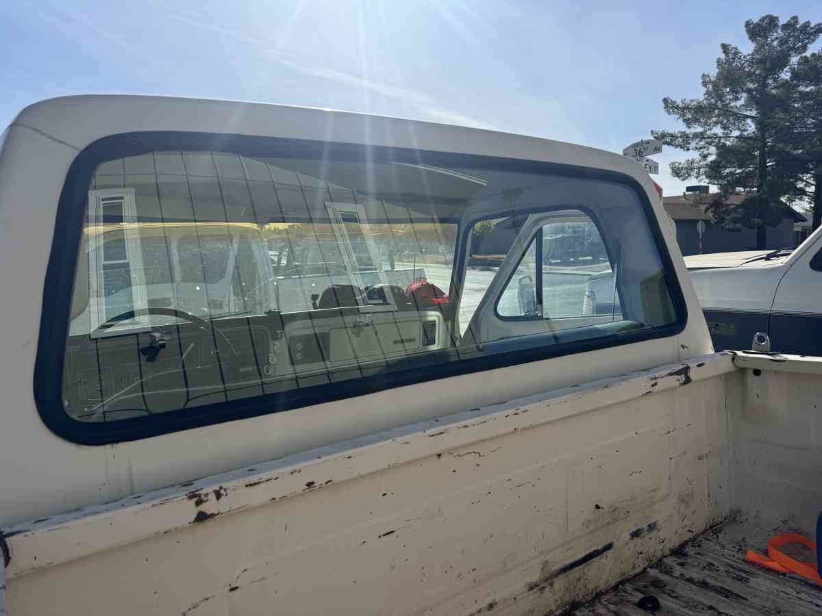 Windshield replacement or repair - Phoenix, Arizona - FleaMarketBay