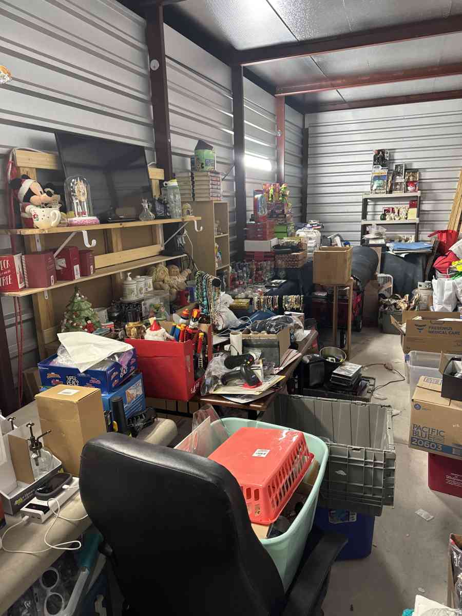 see anything you like - Mays Landing, New Jersey - FleaMarketBay