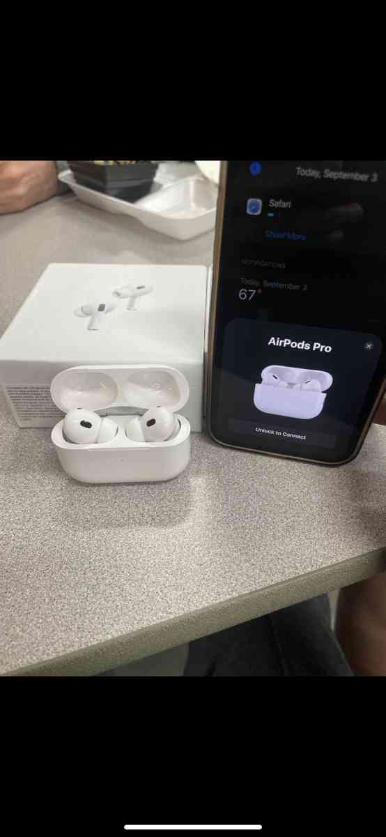 AirPods Pro 2nd generation - Chicago Heights, Illinois - FleaMarketBay
