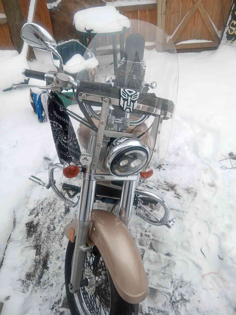 2005 Vulcan 800 Kawasaki motorcycle - Akron, Ohio - FleaMarketBay