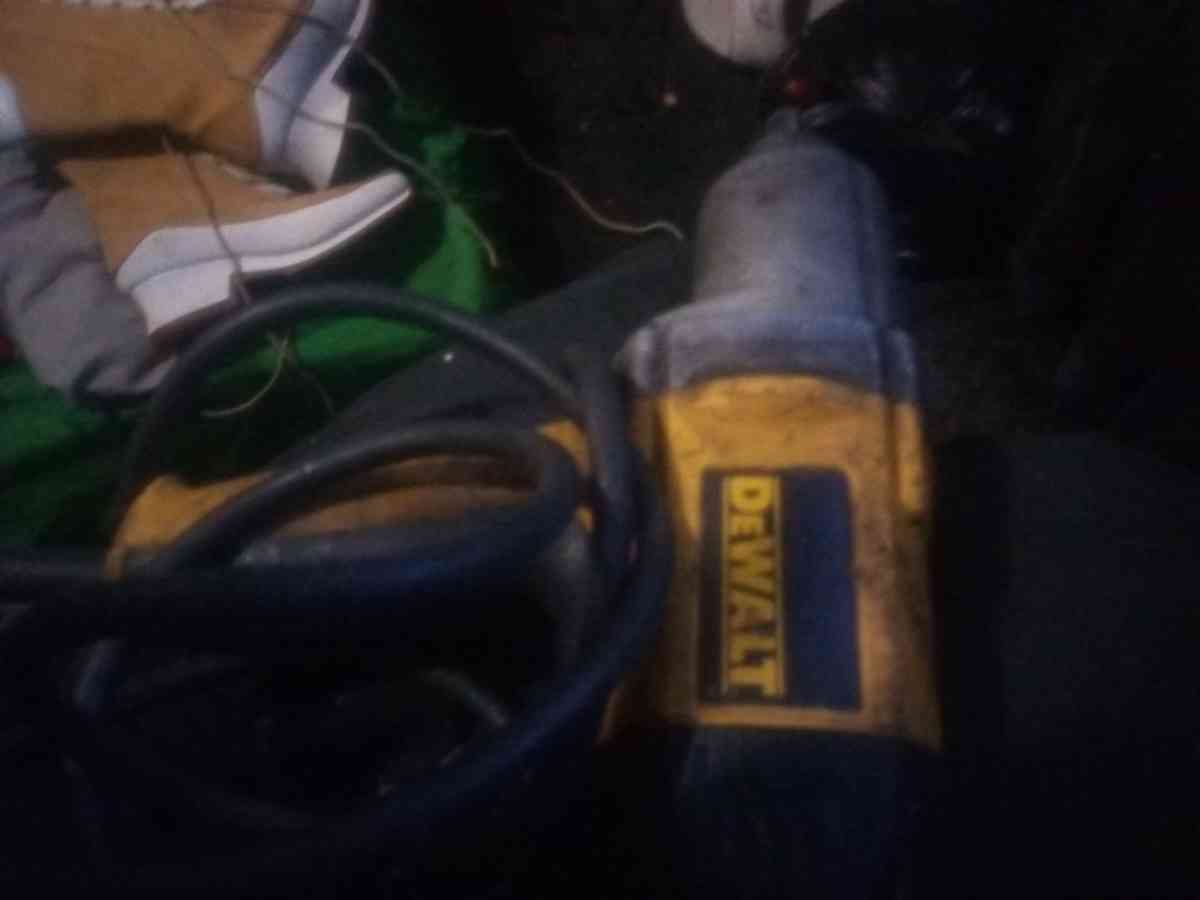 DeWalt impact gun - Cleveland, Ohio