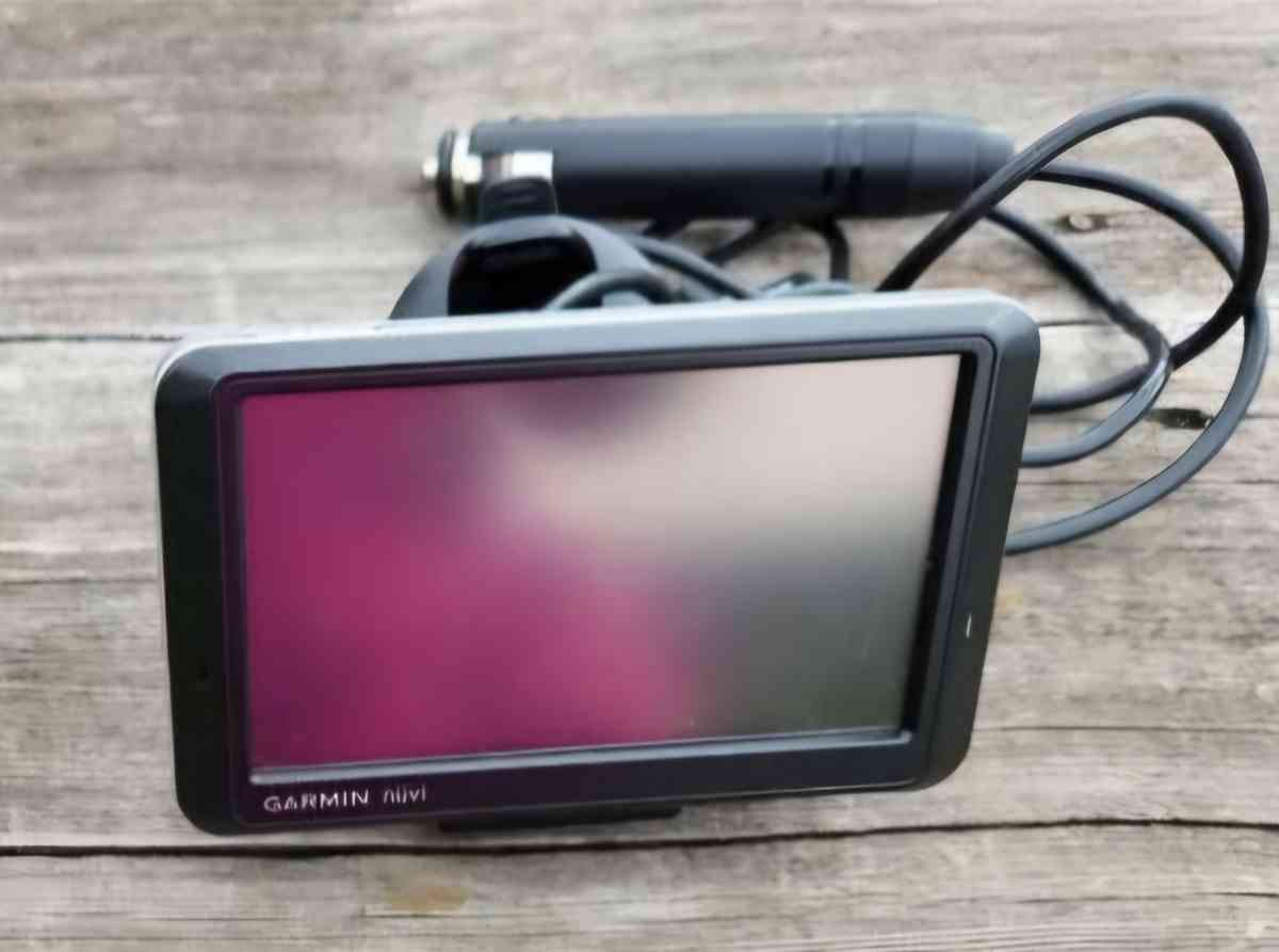 Garmin GPS Quantity 2 - Nokesville, Virginia - FleaMarketBay