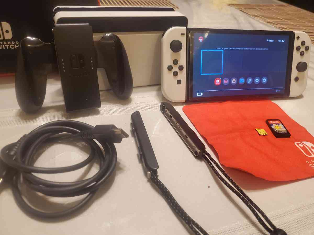 Nintendo swich full set - Winnetka, California