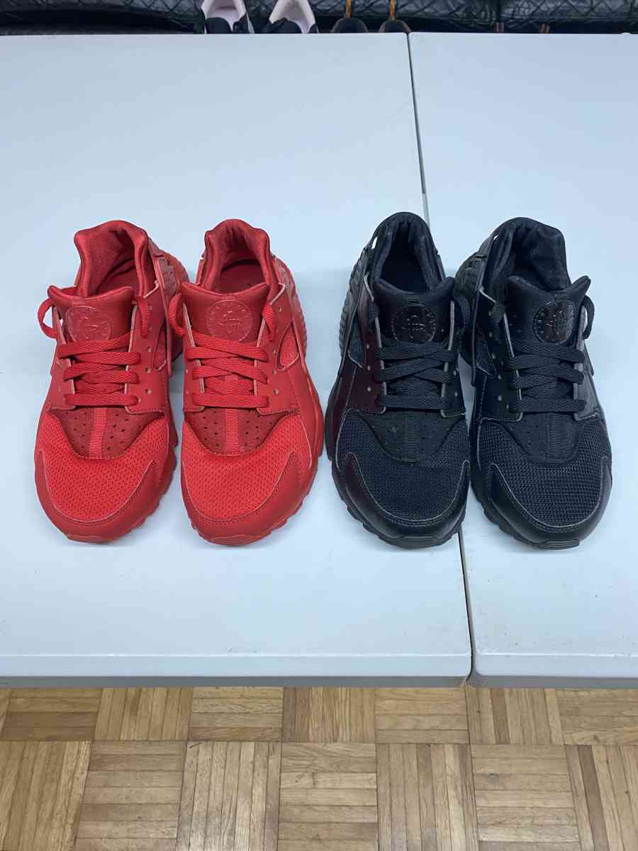 Nike Air Huarache Bundle Black And Red - Frederick, Maryland - FleaMarketBay