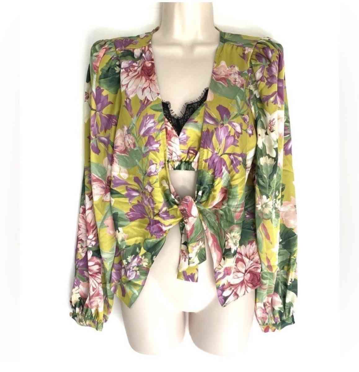 Express Satin Floral Tie Front Bralette Two Piece Top S NEW - Pittsburgh, Pennsylvania - FleaMarketBay