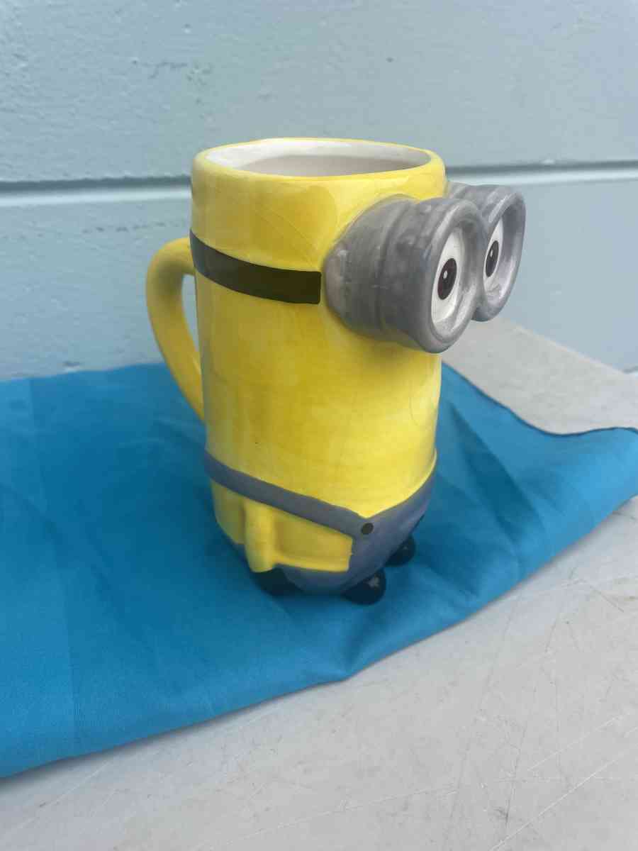 ZAK Minions Ceramics Cup - Kissimmee, Florida - FleaMarketBay
