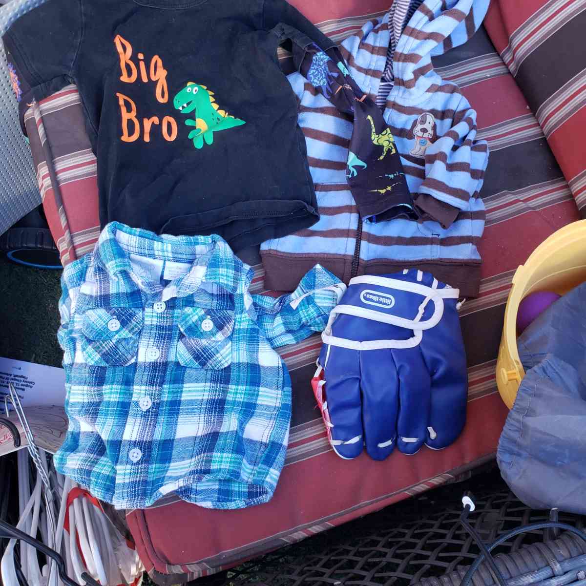 baby clothes - Lake Elsinore, California - FleaMarketBay
