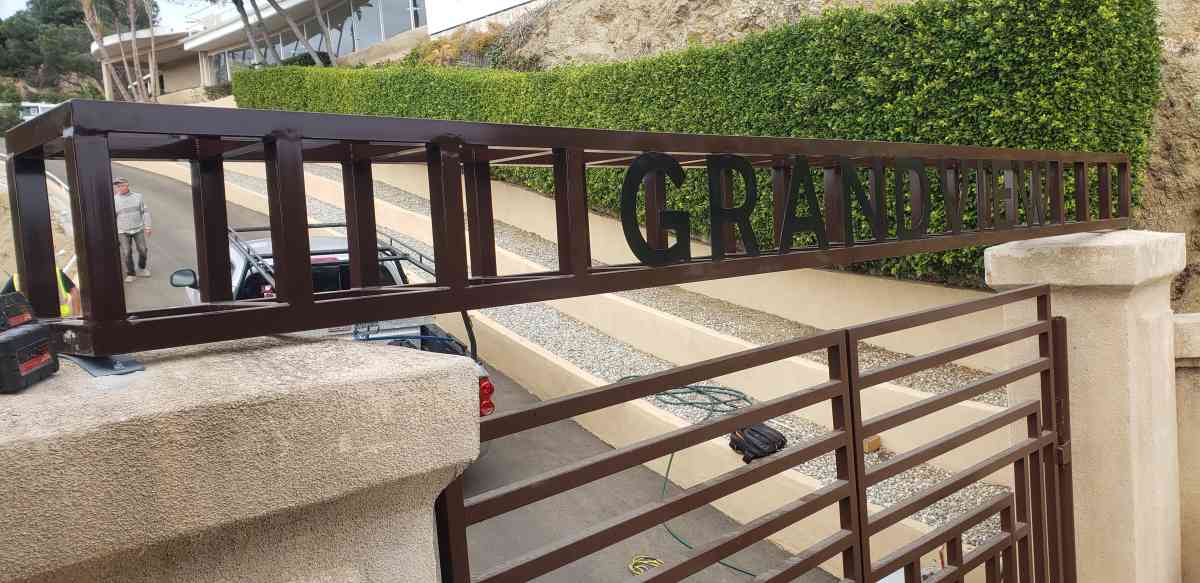 Custom Metal Wall Art - Pacoima, California - FleaMarketBay