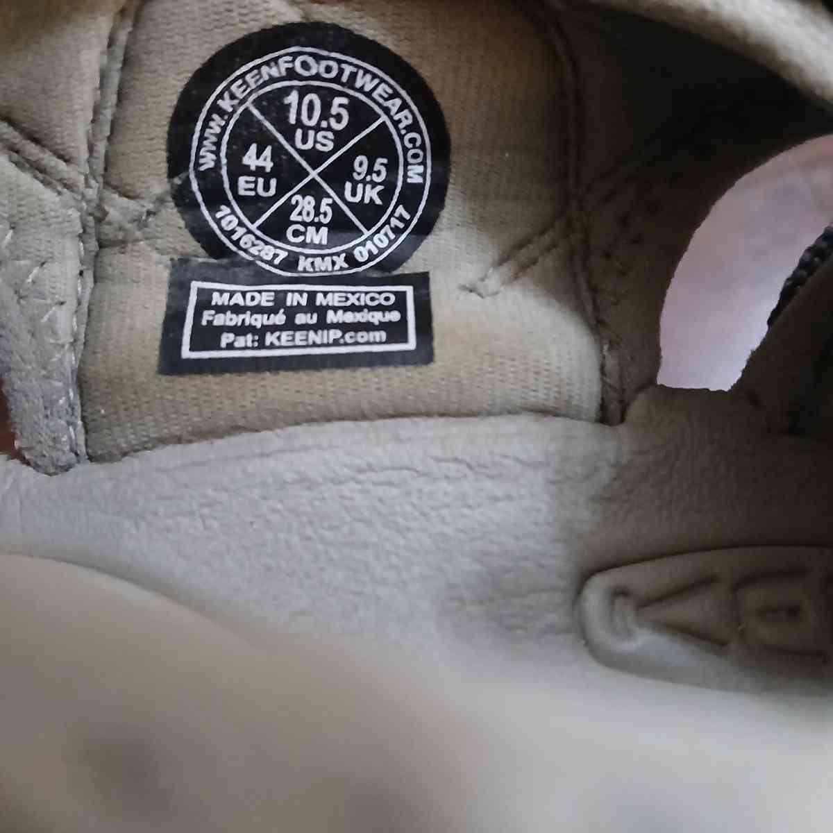 Keen Mens Sport Sandals Waterproof - Indianapolis, Indiana - FleaMarketBay