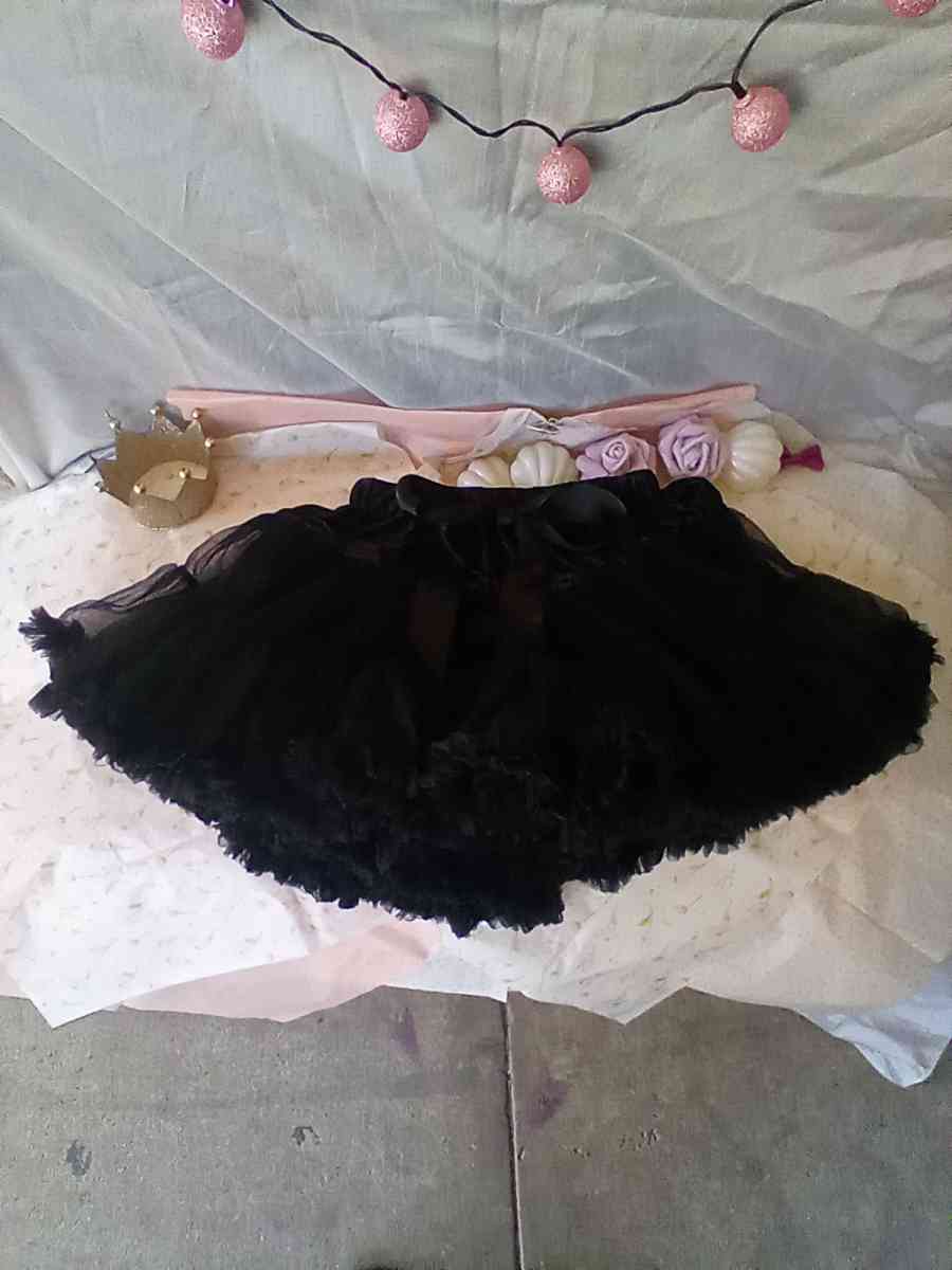 0 to 1yrs Black TuTu Pettiskrt EUC Bow Cinches Waist - Dallas, Texas - FleaMarketBay