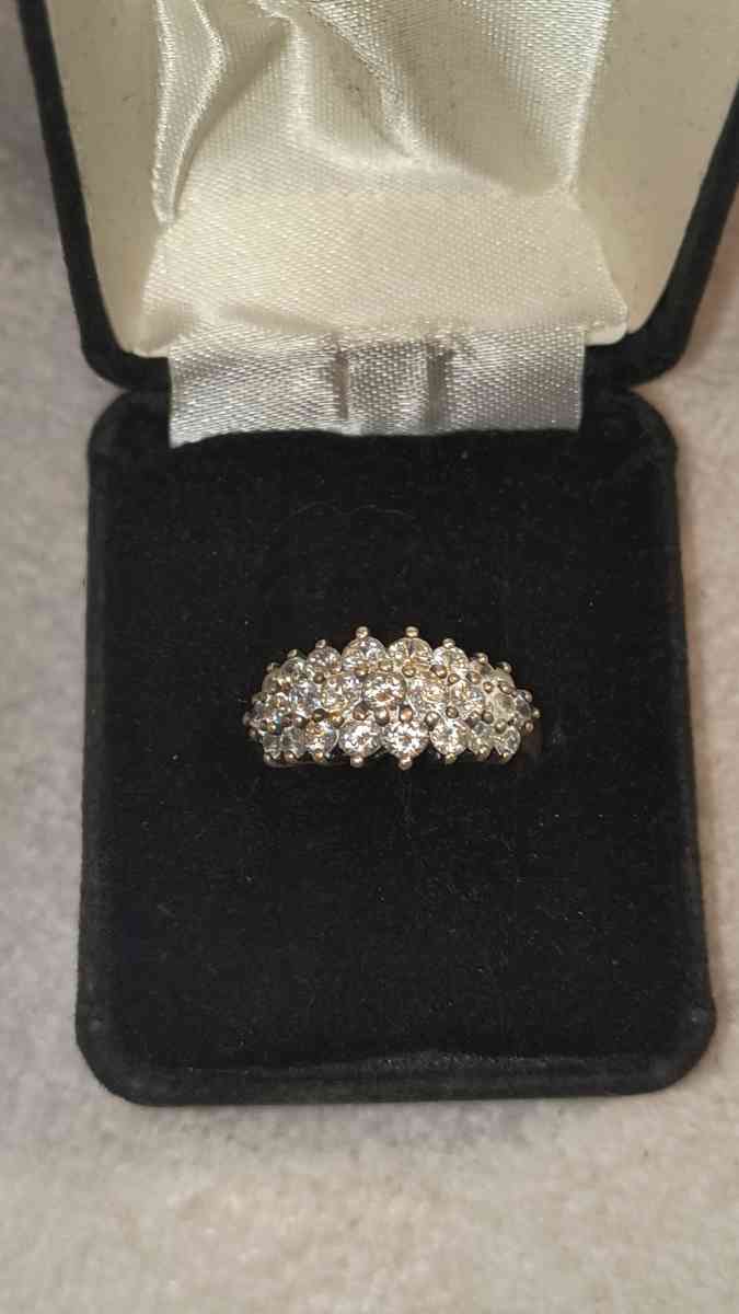 Cocktail Ring - Greenville, Illinois - FleaMarketBay