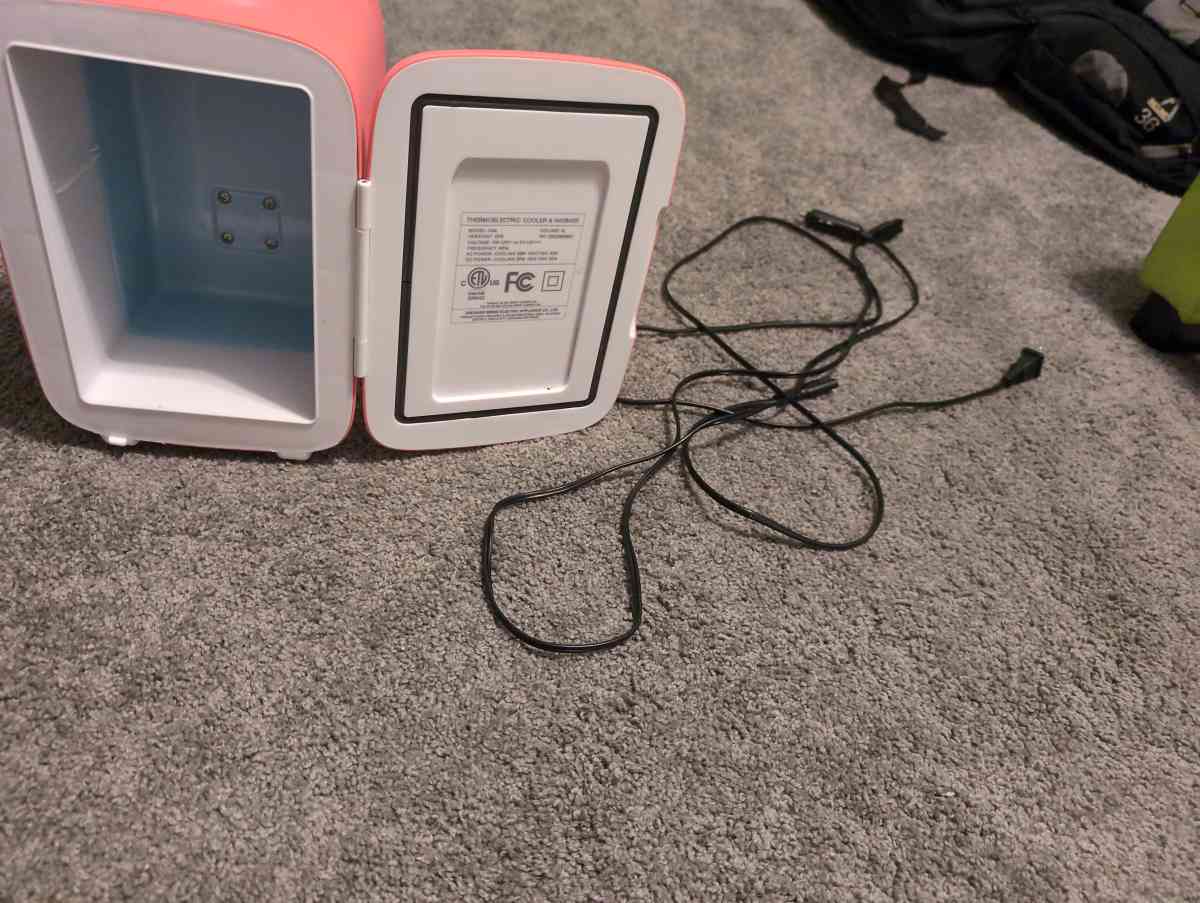 Mini Fridge Upgrade Small Fridge Rapid Cooling 4 Liter6 Cans - Floral City, Florida - FleaMarketBay