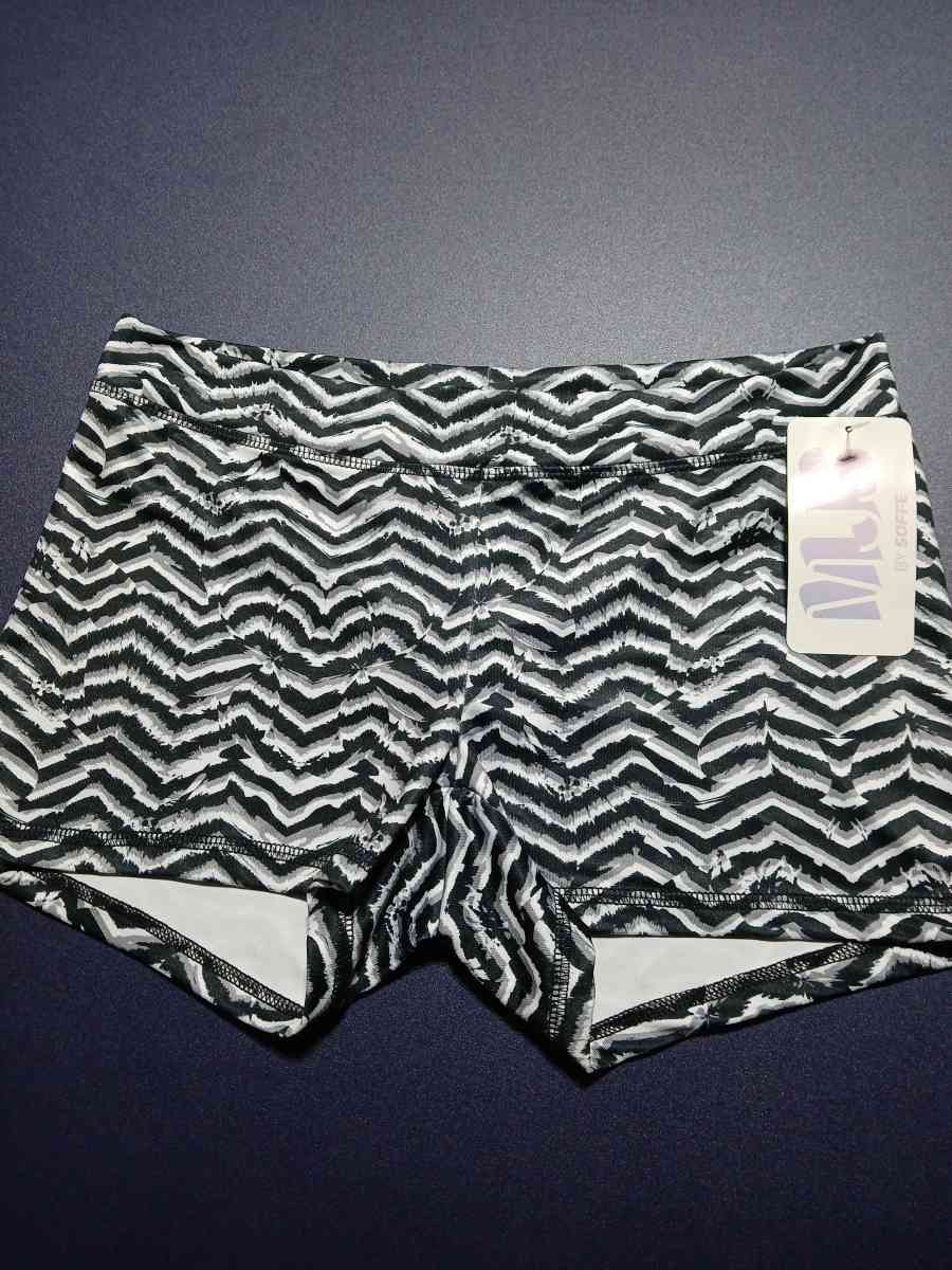 womens shorts - Powder Springs, Georgia