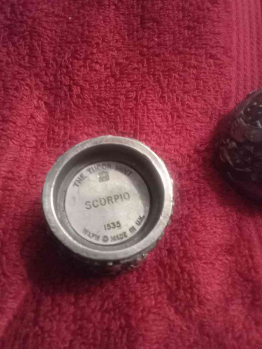 antique silver egg with horoscope signs - Fresno, California - FleaMarketBay