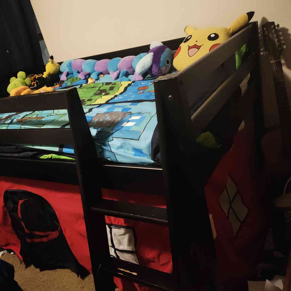 kids twin loft bed   frame Base para cama individual - Woodburn, Oregon - FleaMarketBay