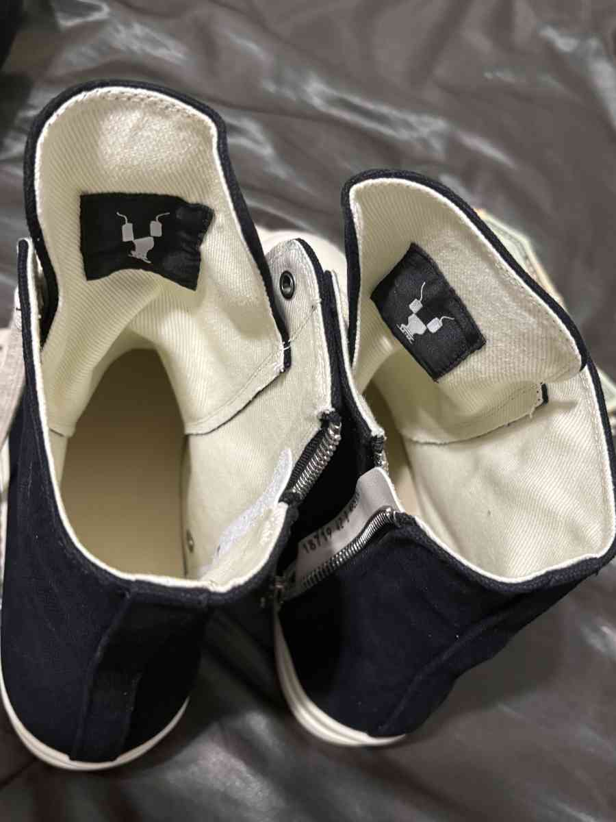 Rick Owen ramones - Altamonte Springs, Florida - FleaMarketBay