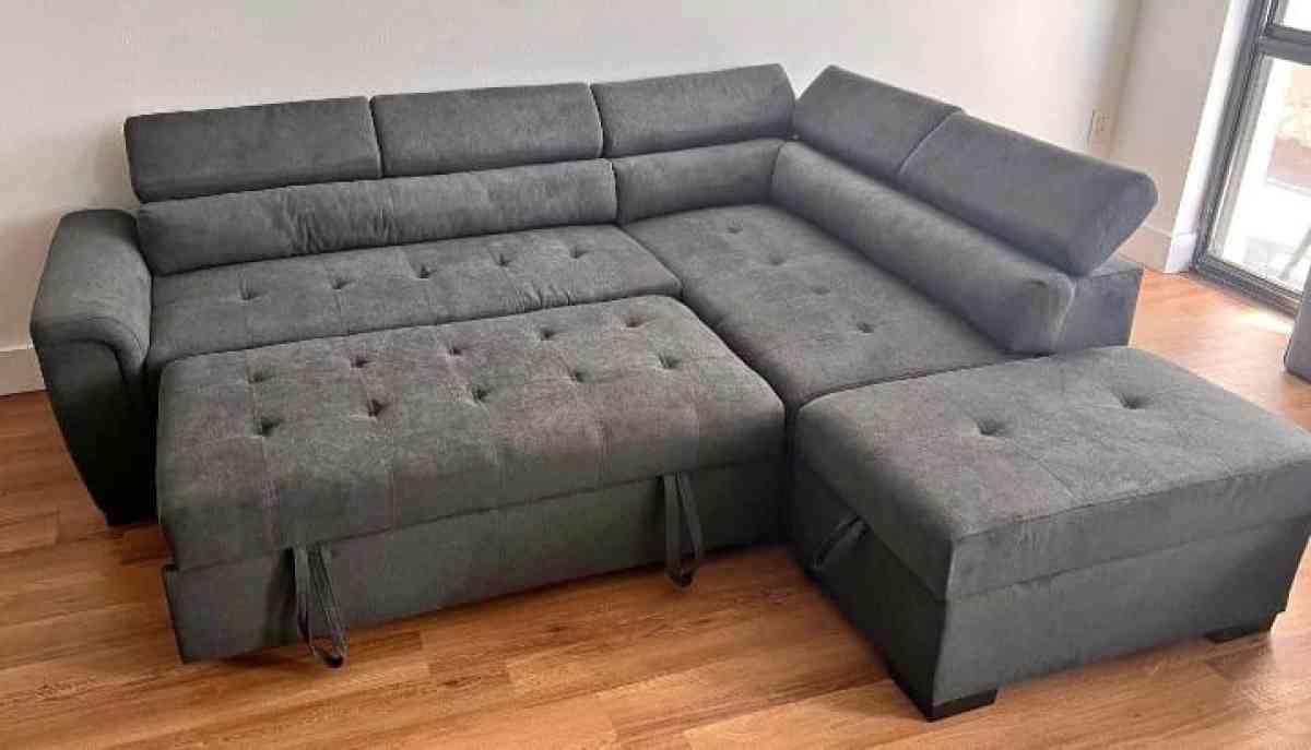 Sectional sofa bed with ottoman I sell Ask for price - Hialeah, Florida