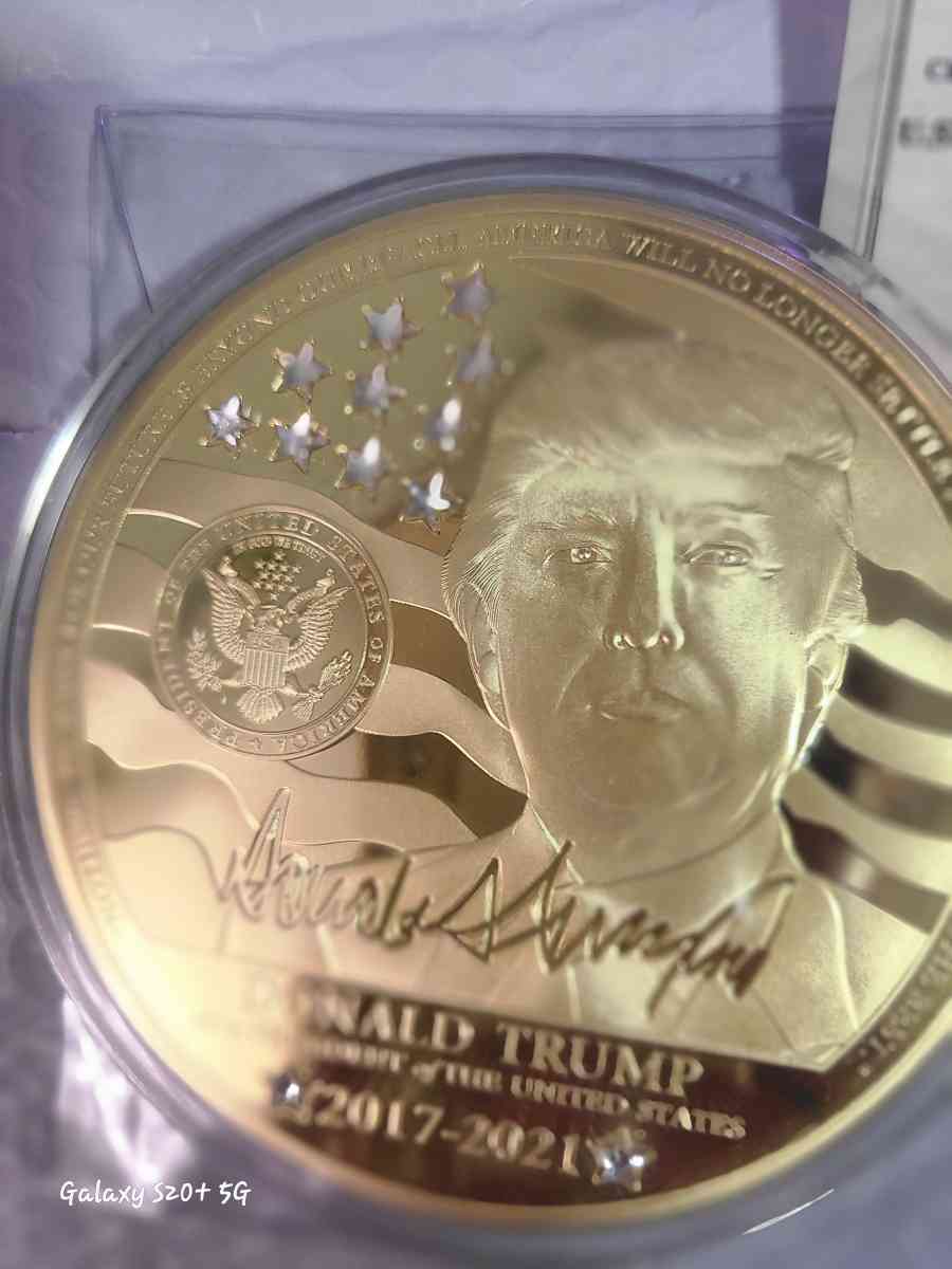 Donald trump jumbo coin layered in 24k gold - Raymond, New Hampshire