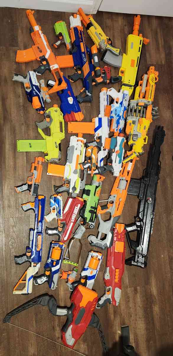 selling all nerfguns for 100 bucks - Palmyra, Virginia