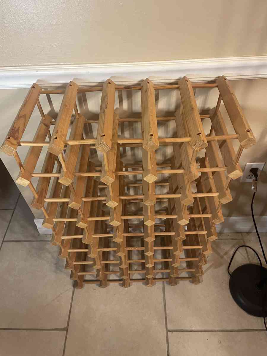 Wooden Wine Rack - Loughman, Florida - FleaMarketBay