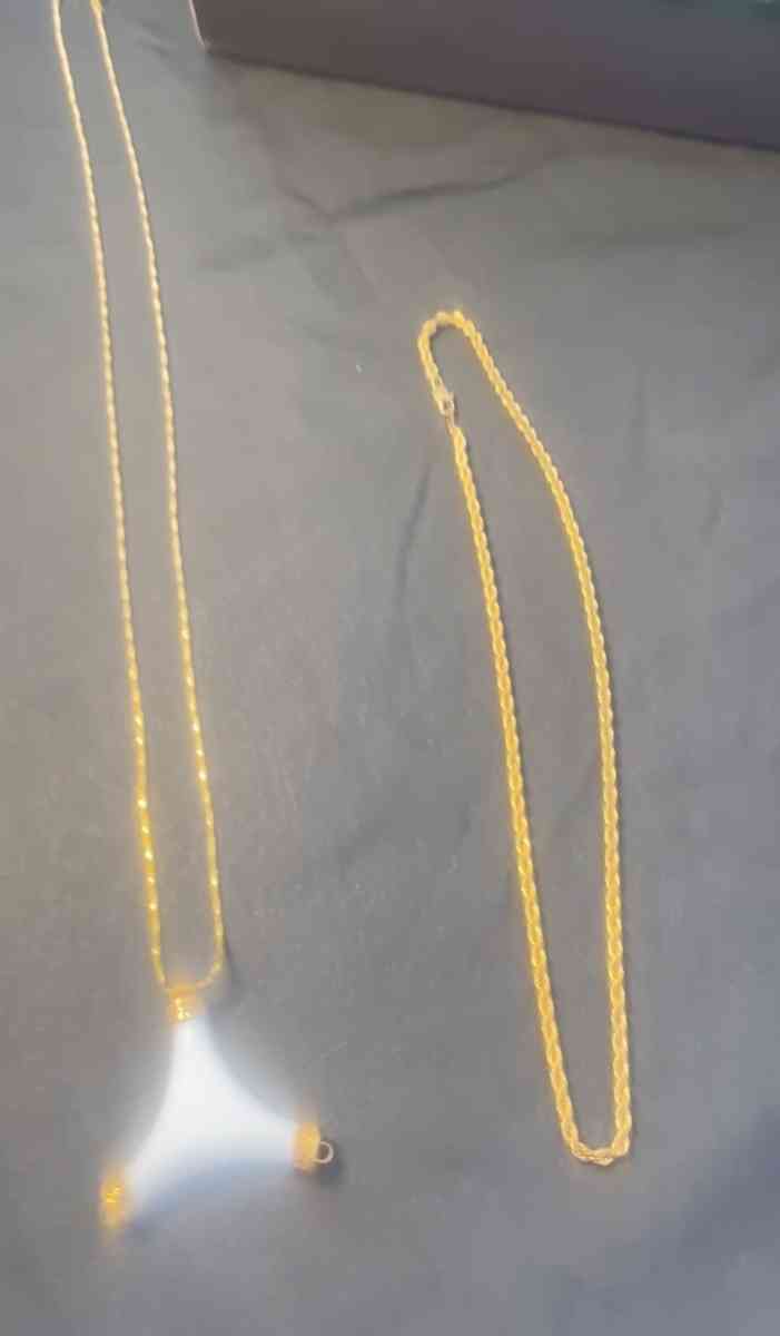 2 New Gold Plated Necklaces - Kissimmee, Florida