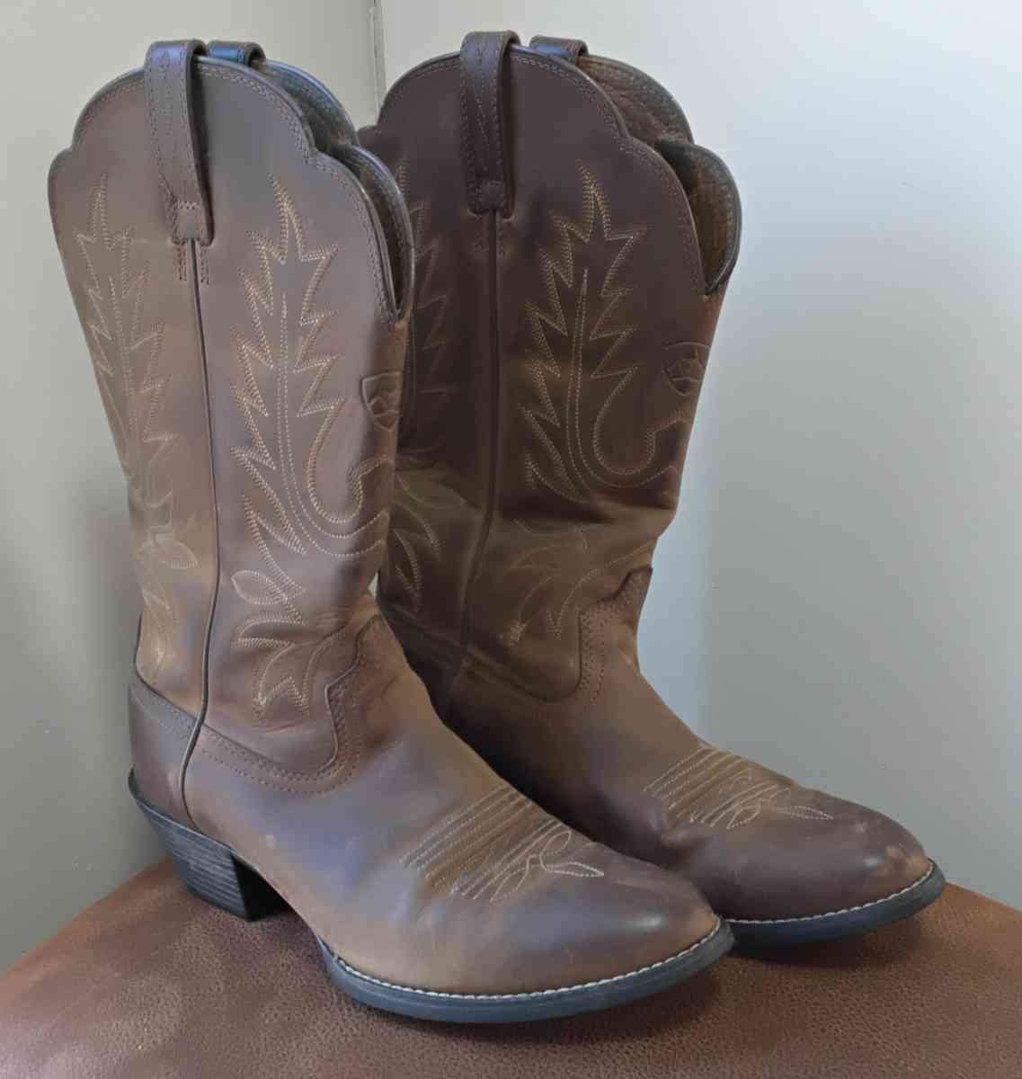 ARIAT WOMENS WESTERN BOOTS SIZE 65 COWGIRL BROWN LEATHER - Pauline, South Carolina - FleaMarketBay