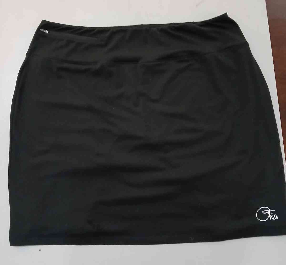 Chic Black Skort for Women Size 24