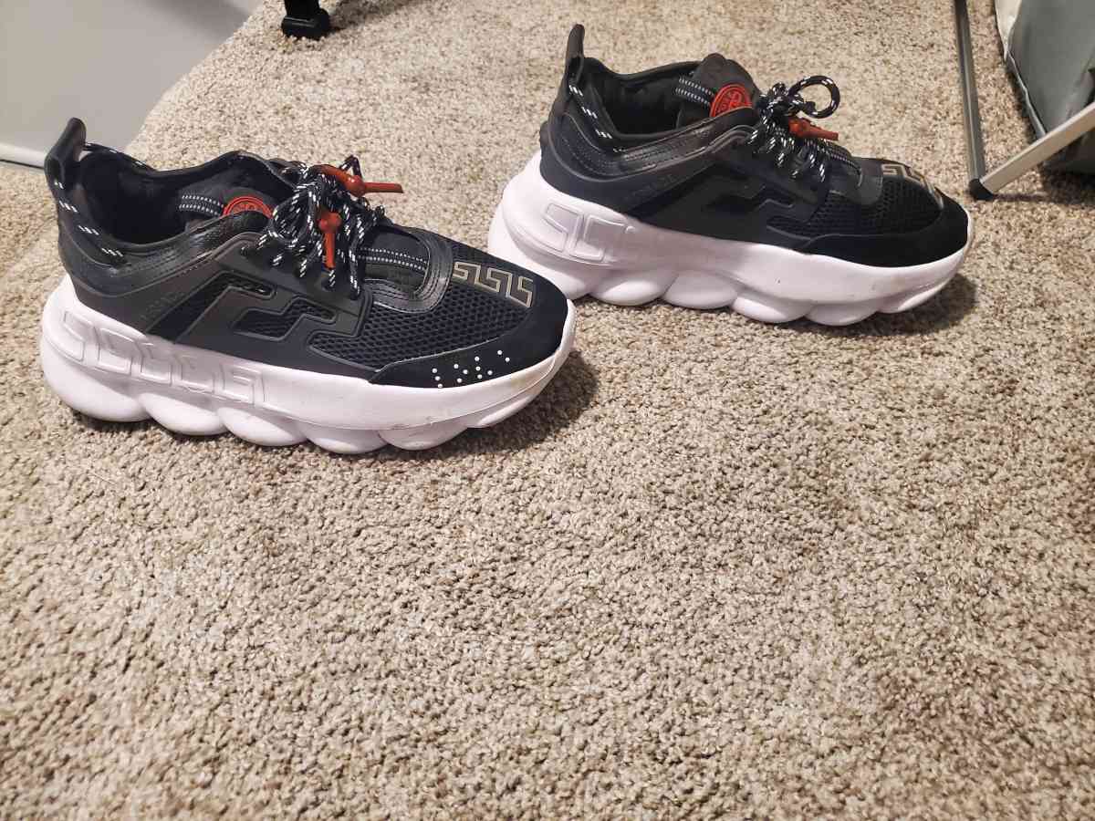 Versace chain reaction - Chester, Virginia - FleaMarketBay