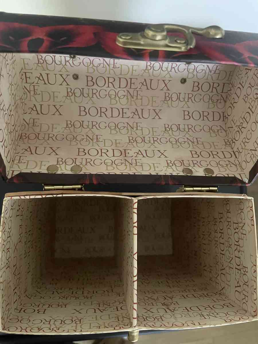 Wine Carrier - Atlanta, Georgia - FleaMarketBay