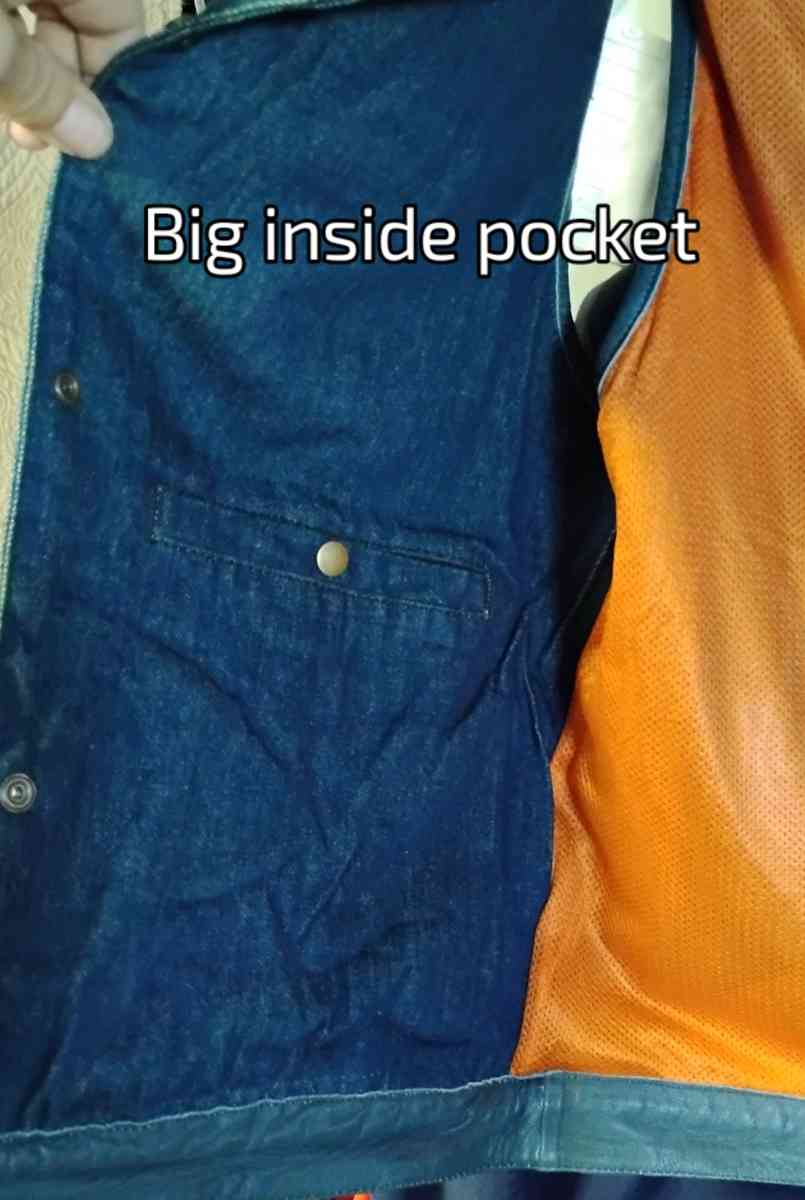 mens vest - Rudy, Arkansas - FleaMarketBay