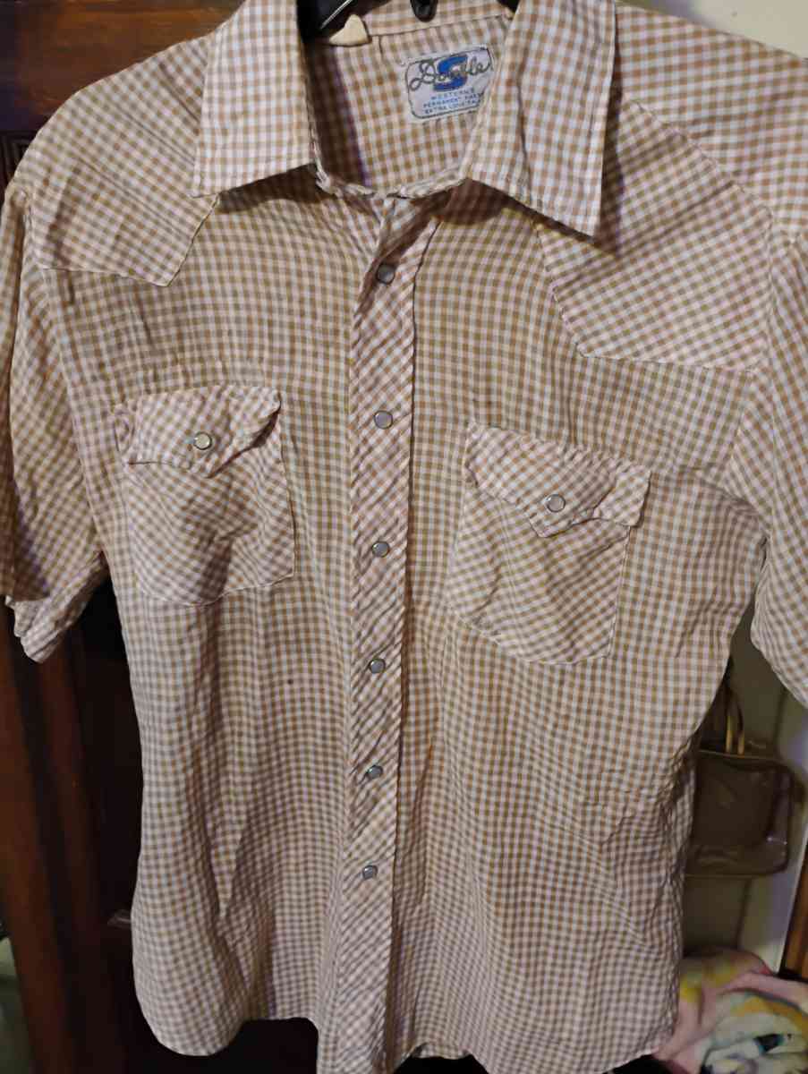 Vintage Western Wear - Baytown, Texas - FleaMarketBay