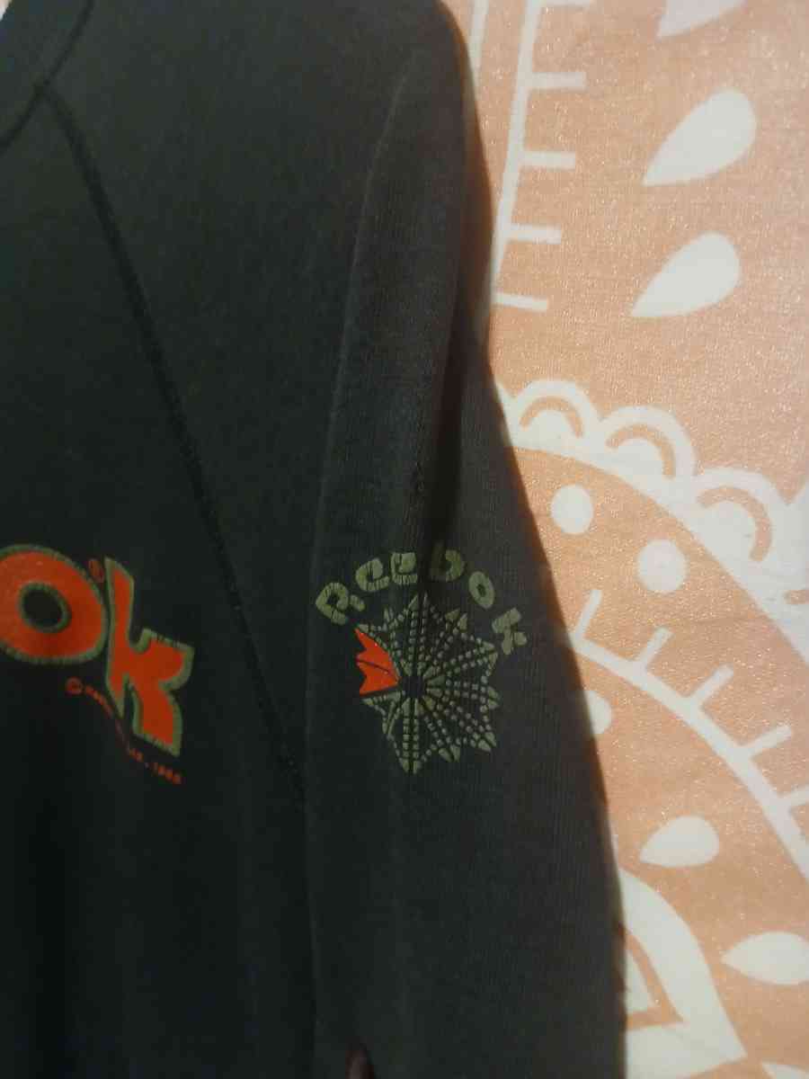 Mens 1986 Vintage Reebok Medium Crewneck Sweater Sweatshirt - Jackson, Michigan - FleaMarketBay