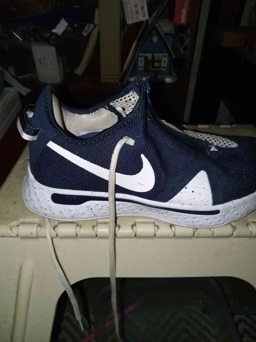us 7 5 Nike p4 college navy basketball shoes - Cleveland, Alabama - FleaMarketBay