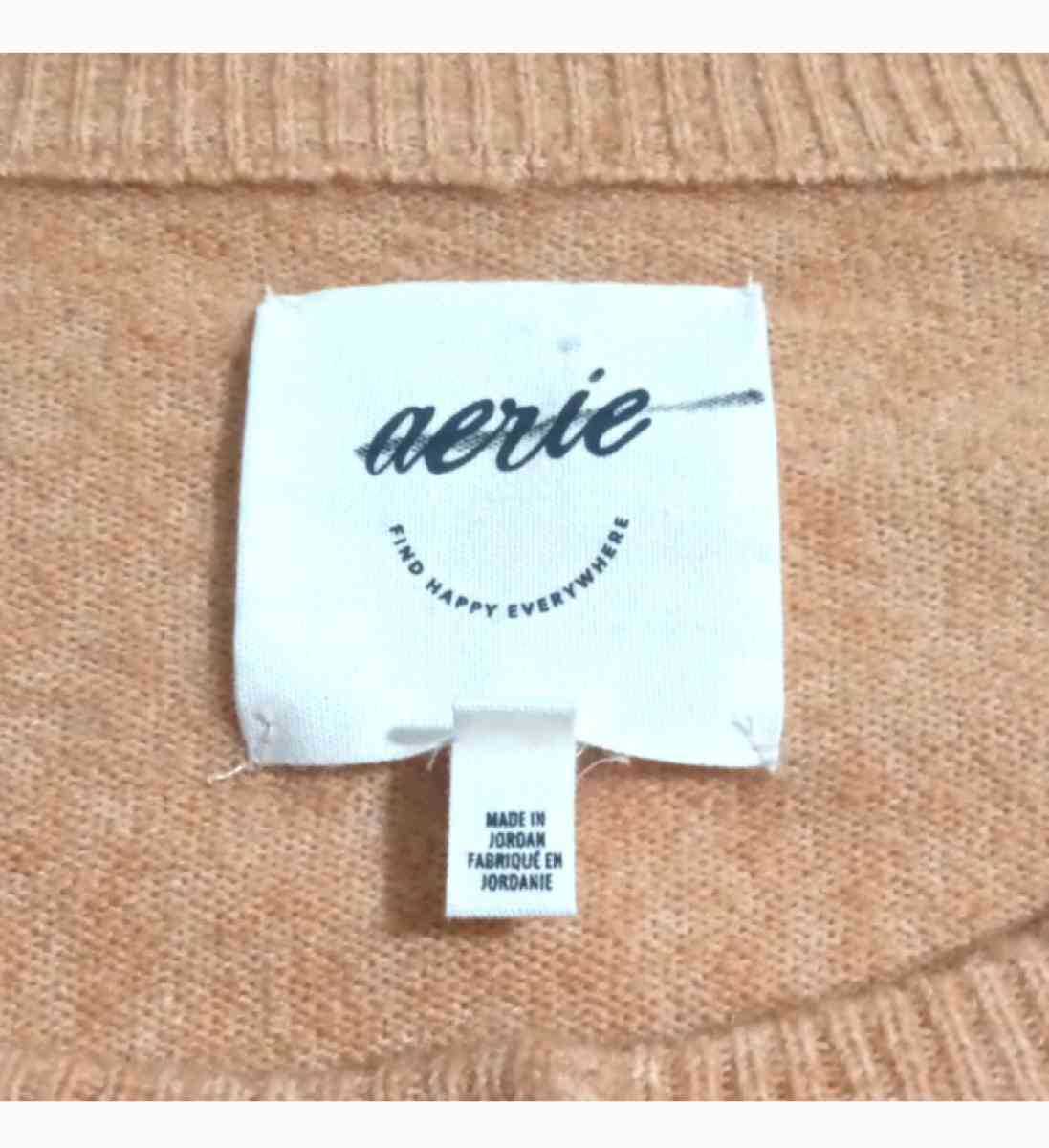 cute simple orange cardigan soft warm - Savannah, Georgia - FleaMarketBay