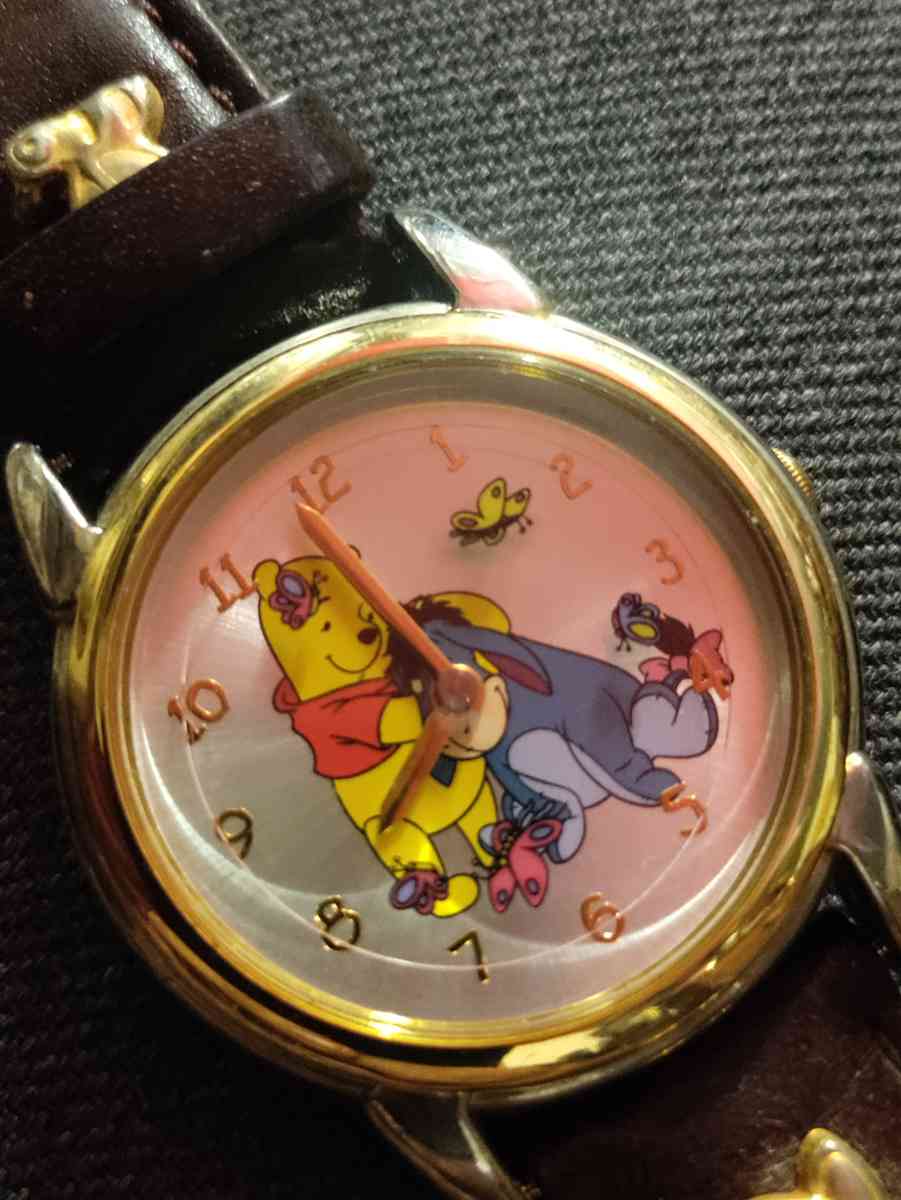 Disney Winnie the Pooh watch - Hacienda Heights, California