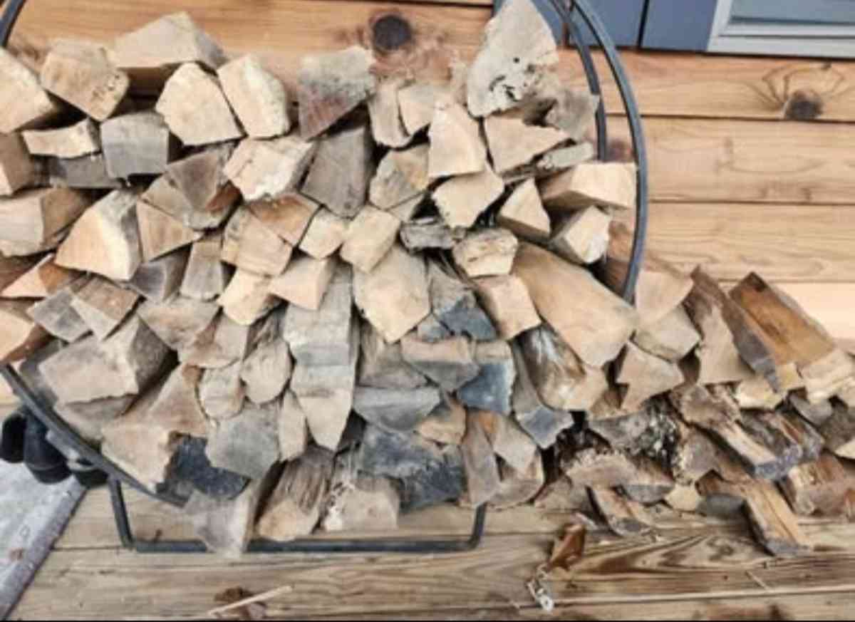 Bundles Of Firewood about 15 pieces a bundle - Palmyra, Virginia - FleaMarketBay