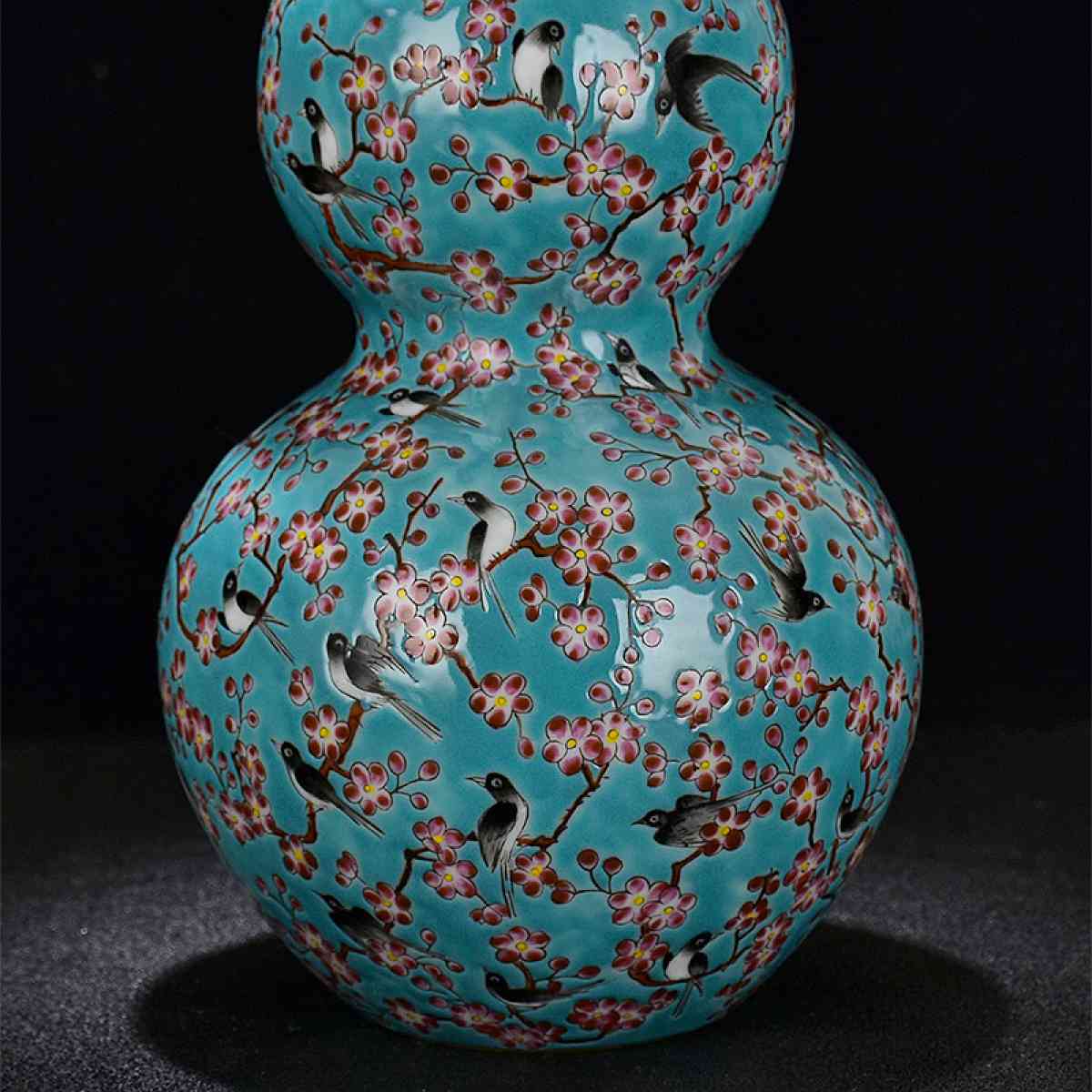 Chinese handpainted famille rose porcelain vase antique porc - Alicia, Arkansas - FleaMarketBay