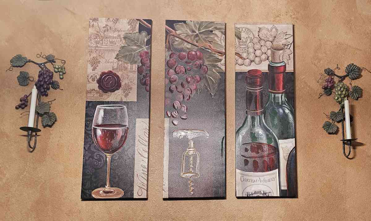 Wine and grape themed wall art - Humble, Texas - FleaMarketBay