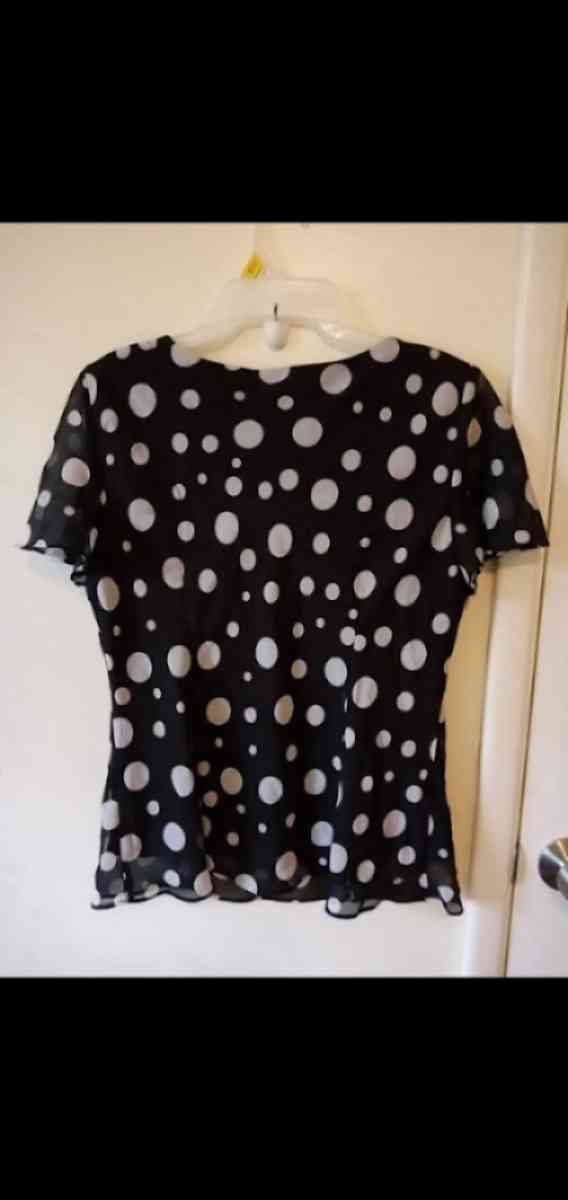womens polka dot Skirt and Top - Lithonia, Georgia - FleaMarketBay