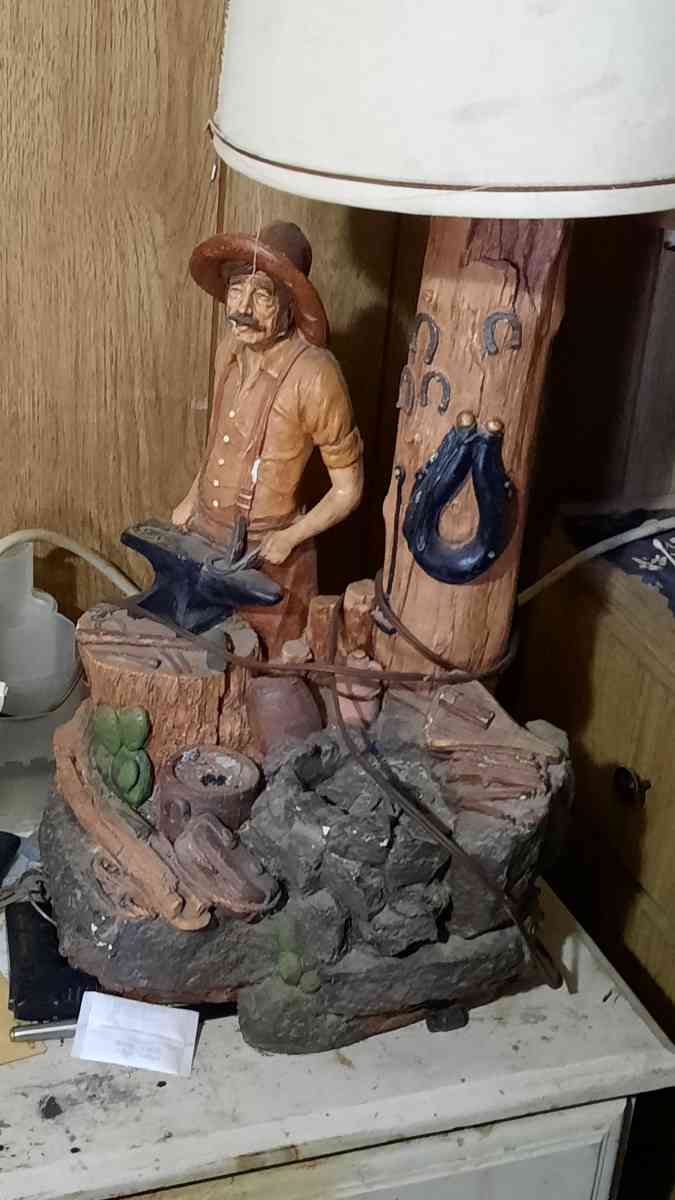 lamp california bros blacksmith - Lucerne Valley, California