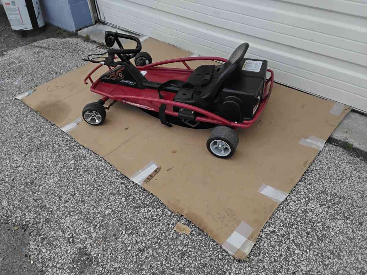 Red Electric Razor Drifter Go kart Needs Battery Like New - Williamstown, New Jersey - FleaMarketBay